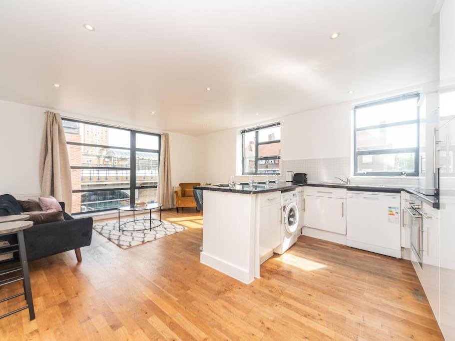 Bright & Modern 2-Bed Apartment In Vibrant East לונדון מראה חיצוני תמונה